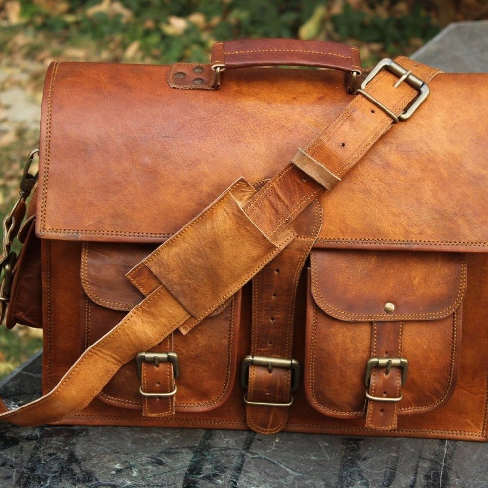 Vintage Leather Laptop Messenger Bag - Picture 6 of 6